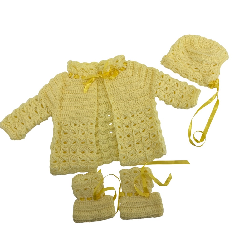 Handmade Crochet Baby Set Yellow Cardigan Bonnet Booties Shell Stitch Vintage‎